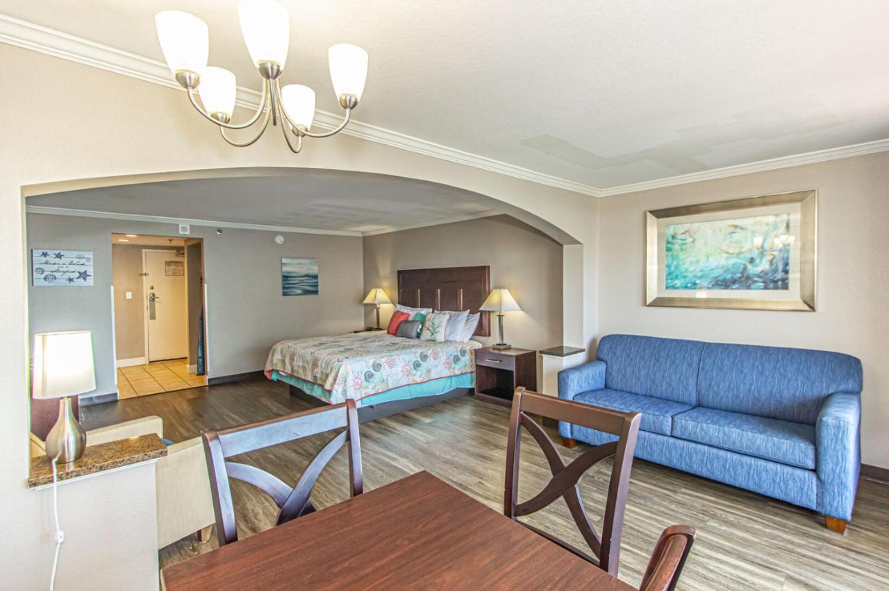 Ocean View King Suite With Modern Decor And Accents - Caravelle Resort 605 Sleeps 4 Guests เมอร์เทิลบีช ภายนอก รูปภาพ